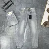 Luxus-Jeans von Fendi im weißen Leder mit Stickerei