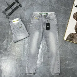 Luxus-Jeans von Fendi im weißen Leder mit Stickerei