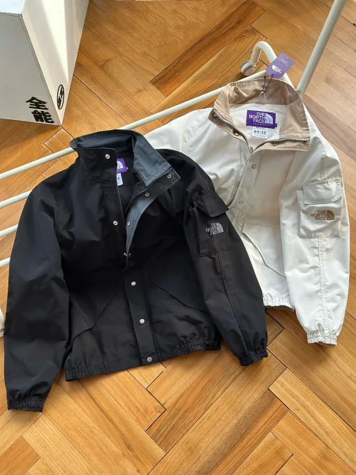 Premium-Qualität The North Face Jacken Lila bestickt Stil