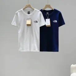 Hochwertige The North Face Kurzarm-Kollektion aus Baumwolle in Marineblau
