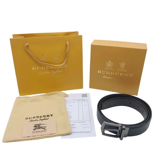 Hochwertiger Burberry Gürtel aus Leder im Vintage-Stil