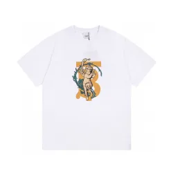 Hochwertige Burberry Kurzarm-Kollektion mit schwarzem Print