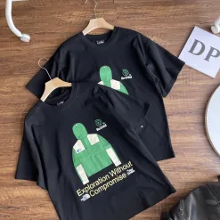 Premium The North Face Kurzarmhemden im Baumwolldruck-Stil