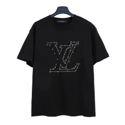 Bestseller: Kurzärmliges Oversize-Modell von Louis Vuitton