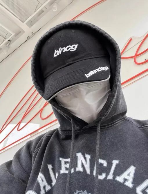 Premium Balenciaga Hut Schwarz Baumwolle Bestickt Stil