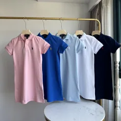 Luxuriöser Ralph Lauren Kleiderstil