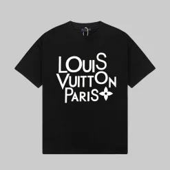 Premium Louis Vuitton Kurzarm-Stil mit schwarzem Druck