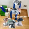 Bestseller-Shorts von Lululemon in grüner, atmungsaktiver Spandex-Kollektion
