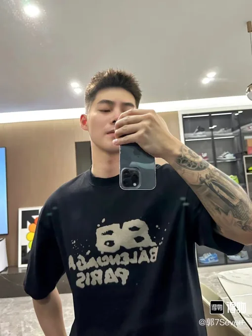 Luxus Balenciaga Kurzarm Schwarz Logo Luxus