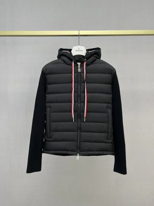 Hochwertige Moncler Mäntel aus schwarzer Wolle Patchwork Kollektion