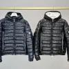 Hochwertige Moncler Mäntel Schwarz Kariert Luxus