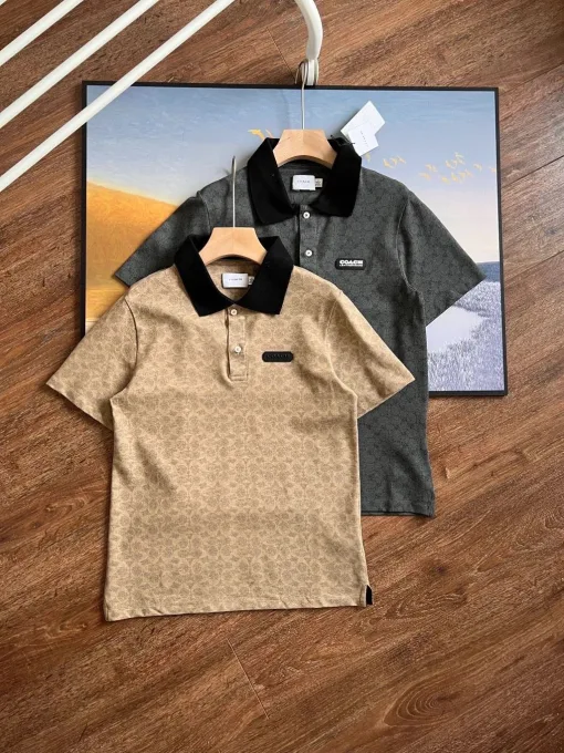 Kurzärmeliges Coach-Baumwoll-Logo-Shirt in Premiumqualität
