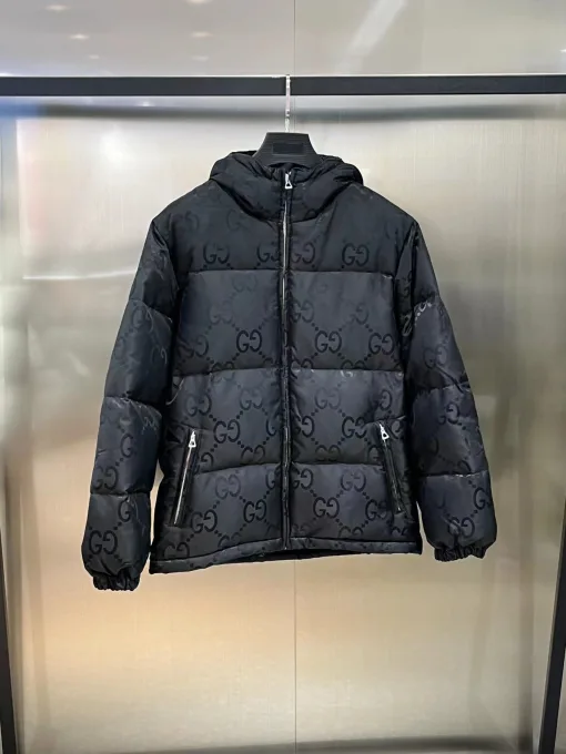 Hochwertige Gucci-Daunenjacken im schwarzen Nylon-Logo-Stil