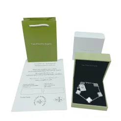 Luxuriöses Van Cleef & Arpels-Armband, weißer Luxus