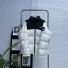 Luxuriöse Daunenjacke von The North Face im Fleece-Karo-Stil