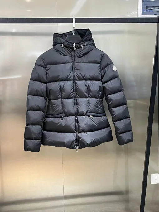 Bestseller: Moncler Langarmshirts in Schwarz mit Logo-Kollektion