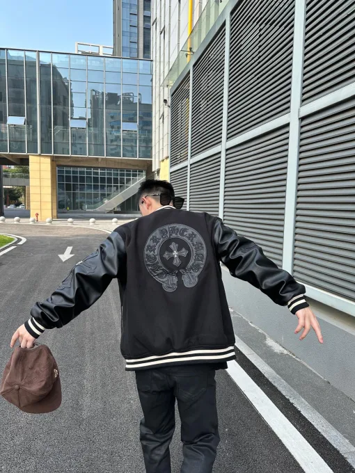 Hochwertige Chrome Hearts Mäntel aus schwarzem Leder im Logo-Stil