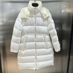 Premium Qualität Moncler Daunenjacken Black Style