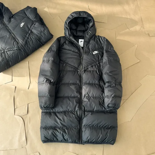Hochwertige Nike Mäntel Fleece im klassischen Stil