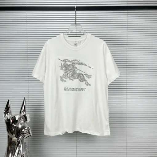Burberry-Kollektion mit kurzen Ärmeln und schwarzem Logo in Premiumqualität