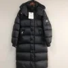 Hochwertige Mani Daunenjacken Weiß Nylon Logo Luxus