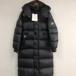 Hochwertige Mani Daunenjacken Weiß Nylon Logo Luxus