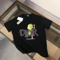 Hochwertige Dior Kurzarm-Kollektion aus schwarzer Baumwolle