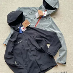 Premium Mammut Jacke im grauen Stil