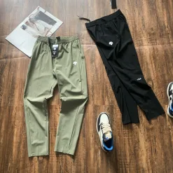Luxuriöse Descente-Hose in Schwarz, atmungsaktiv