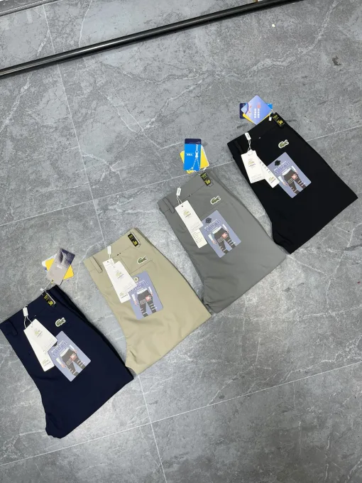 Hochwertiges Lacoste-Hemd aus grüner Seide, klassische Kollektion