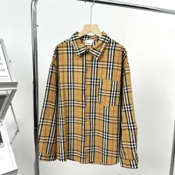 Bestseller: Burberry Langarmshirts im klassischen Stil