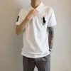 Hochwertiges Poloshirt von Ralph Lauren in Weiß, einfarbige Kollektion