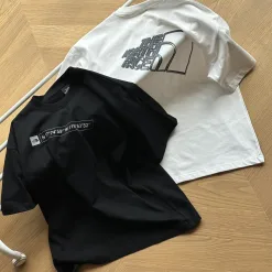 Bestseller The North Face Kurzarmhemden aus silberner Baumwolle der Urban Collection