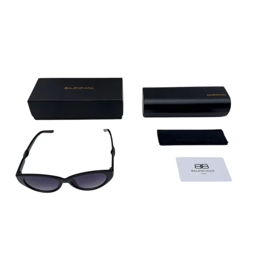 Balenciaga Brille in Premiumqualität mit schwarzem Logo, Luxus
