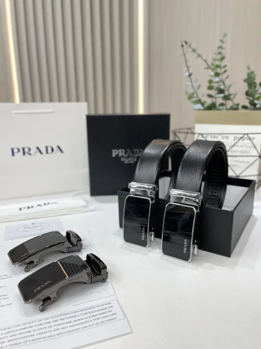 Hochwertige Prada Gürtel aus Rindsleder im klassischen Stil