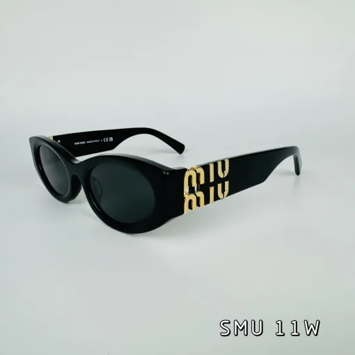 Hochwertige Miu Miu Brille im Acryl-Stil