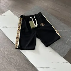 Hochwertige Gucci-Shorts aus Baumwolle im Casual-Stil