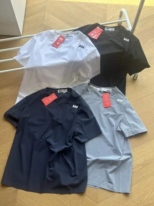 Hochwertiger, kurzärmliger, atmungsaktiver Helly Hansen-Stil in Schwarz