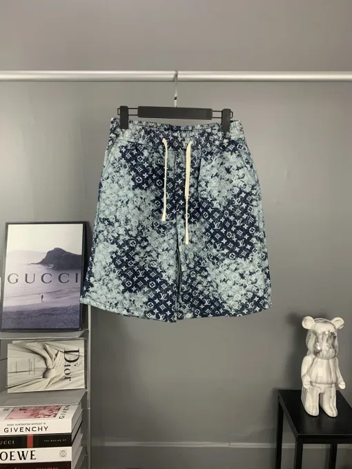 Hochwertige Louis Vuitton Shorts im Denim-Print-Stil