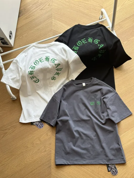 Premium Chrome Hearts Kurzarm-Kollektion mit schwarzer Stickerei