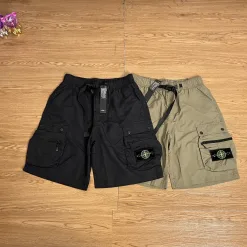 Luxus-Shorts aus schwarzem Nylon von Stone Island, klassische Kollektion
