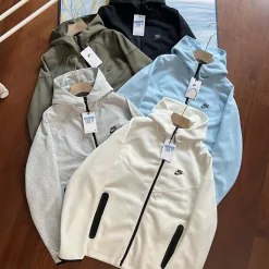 Hochwertige Nike Mäntel Schwarz Fleece Casual Luxury