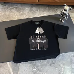 Meistverkaufte Balenciaga Kurzarm Schwarz Baumwolle Klassischer Stil
