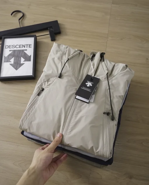 Luxus-Descente-Mantel, Marineblau, Nylon, minimalistischer Luxus