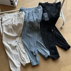 Luxuriöse Lululemon Jogginghose in Weiß, einfarbig
