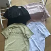 Hochwertige Calvin Klein Kurzarm-Kollektion mit schwarzem Logo