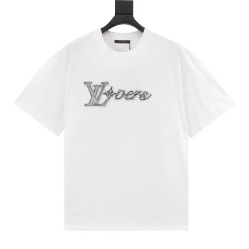 Luxuriöse Louis Vuitton Kurzarm-Kollektion mit schwarzem Logo