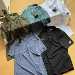 Luxuriöse Mammut Kurzarm-Kollektion aus schwarzer Seide