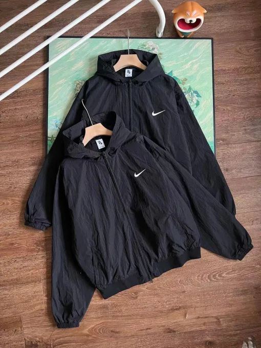 Bestseller Nike Mantel Schwarz Chic Style