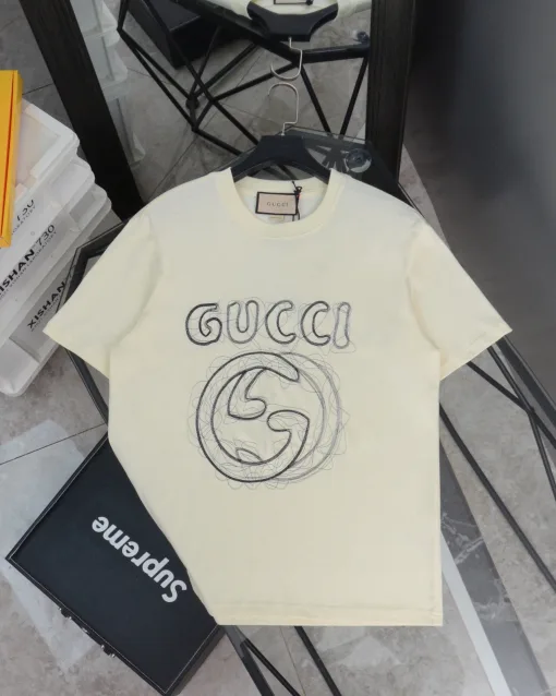 Premium Gucci Kurzarmhemd im schwarzen Logo-Stil